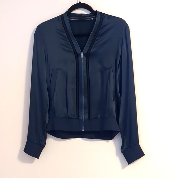 ELIE TAHARI  - Silk Bomber  Top / Jacket - Dark Blue  Size XS - Picture 1 of 13